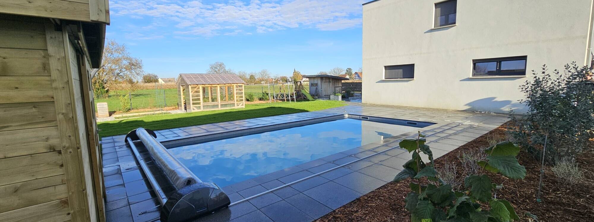 Piscine b&eacute;ton ma&ccedil;onn&eacute;e ou piscine coque : quelle solution est la plus durable dans le temps ? Geispolsheim