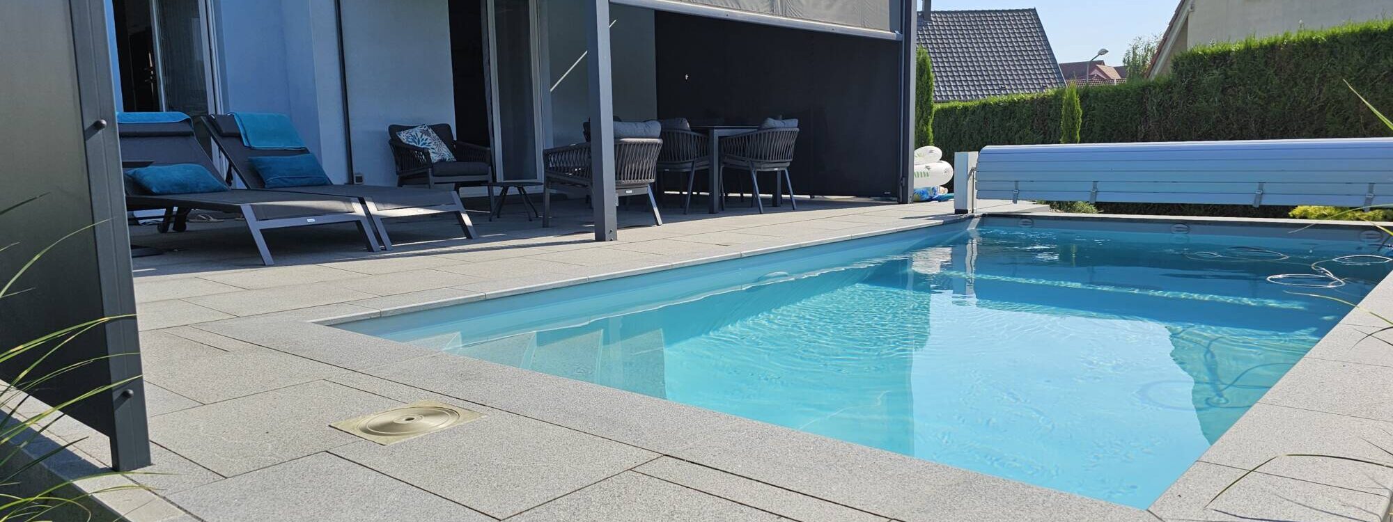 Comment personnaliser la forme de votre piscine en béton pour s’adapter à votre espace extérieur ? Ribeauville